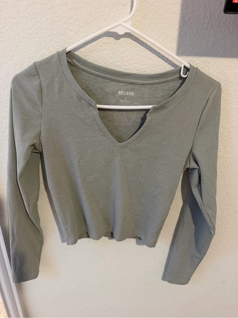 Hollister Light Sage Ribbed Long-Sleeve V-Notch Top